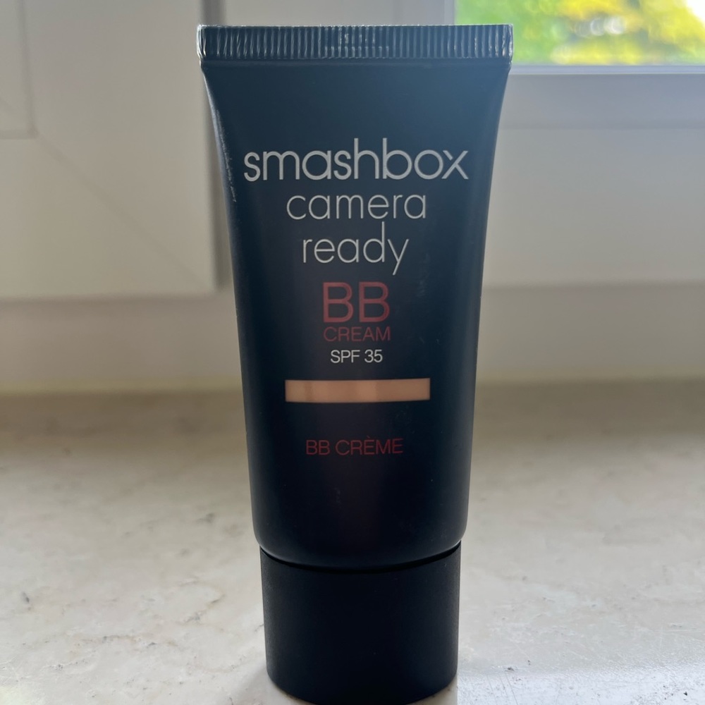 Smashbox Camera Ready BB Cream SPF 35 in Light